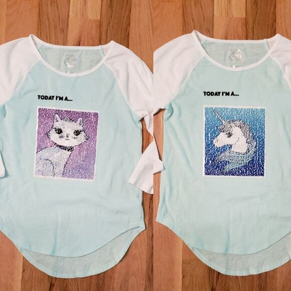 2 in 1 Sequin Changing Cat/ Unicorn Design Shirt - Picture 1 of 8